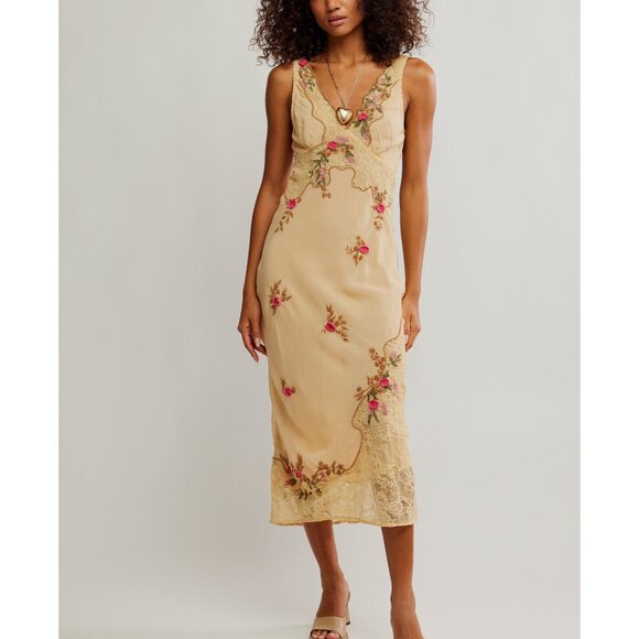 🆕 FREE PEOPLE Meet Again Midi Dress / Biege - Picture 1 of 11